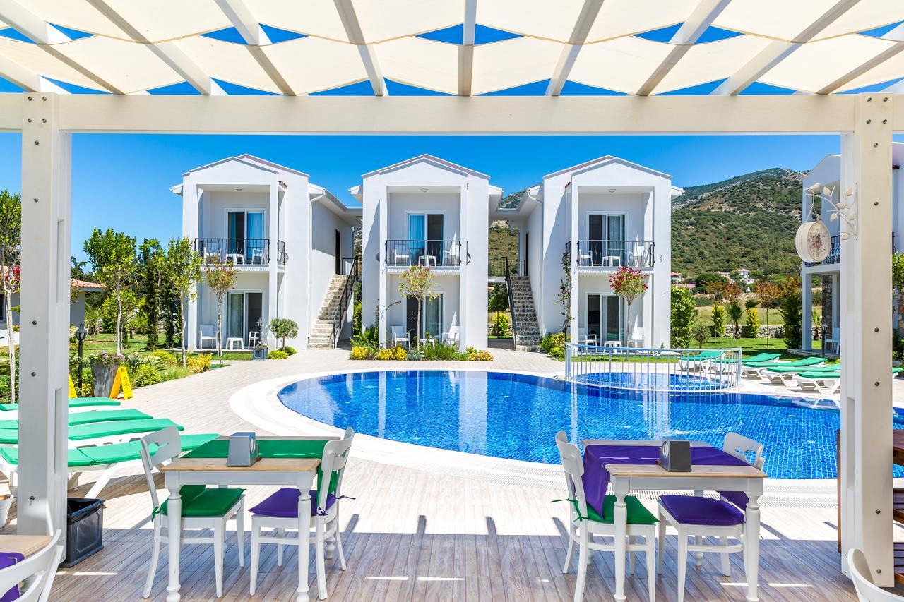 Kalina Hotel ダッチャ エクステリア 写真