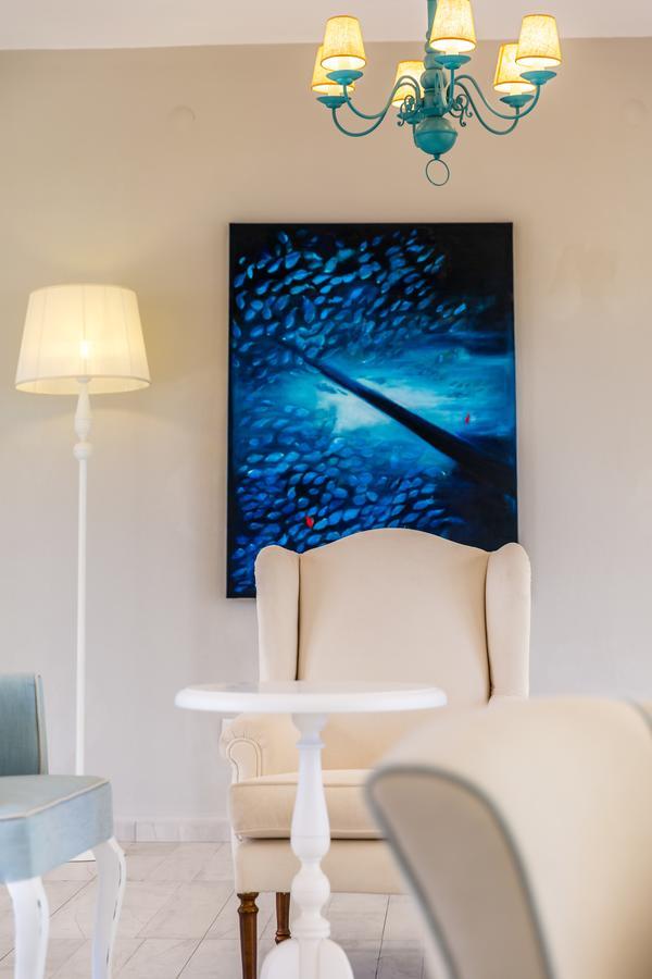 Kalina Hotel ダッチャ エクステリア 写真