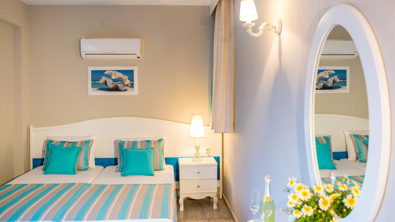 Kalina Hotel ダッチャ エクステリア 写真