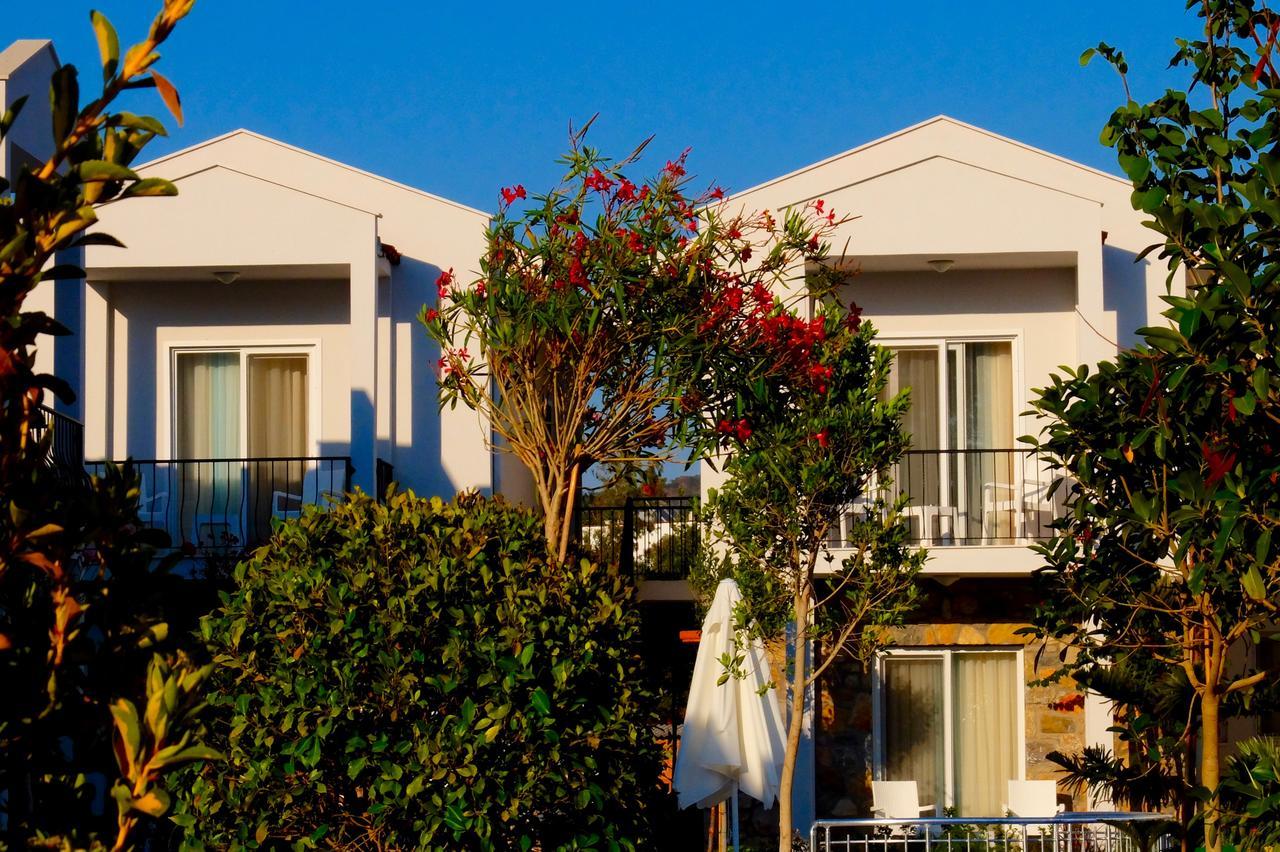 Kalina Hotel ダッチャ エクステリア 写真